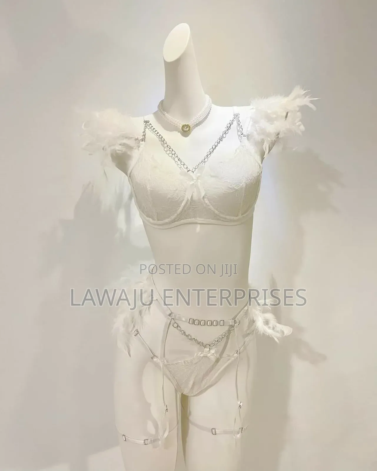 White Lace Feather Lingerie Set