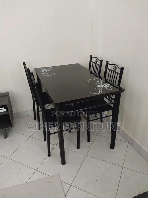 Dinning Set - Four Seater