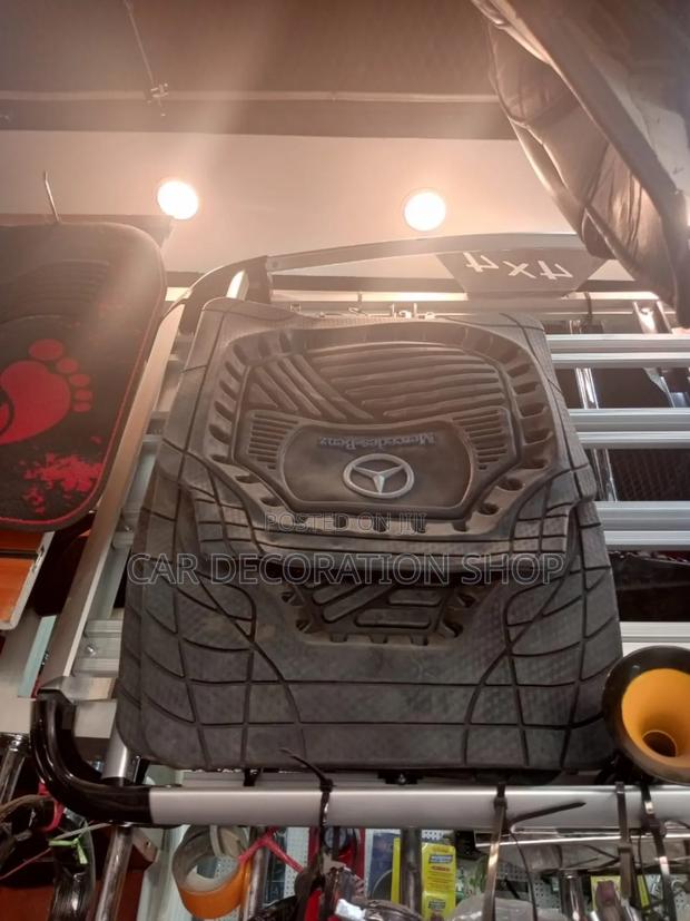 Mercedes Deep Dish Floor Mats 5pcs - main view