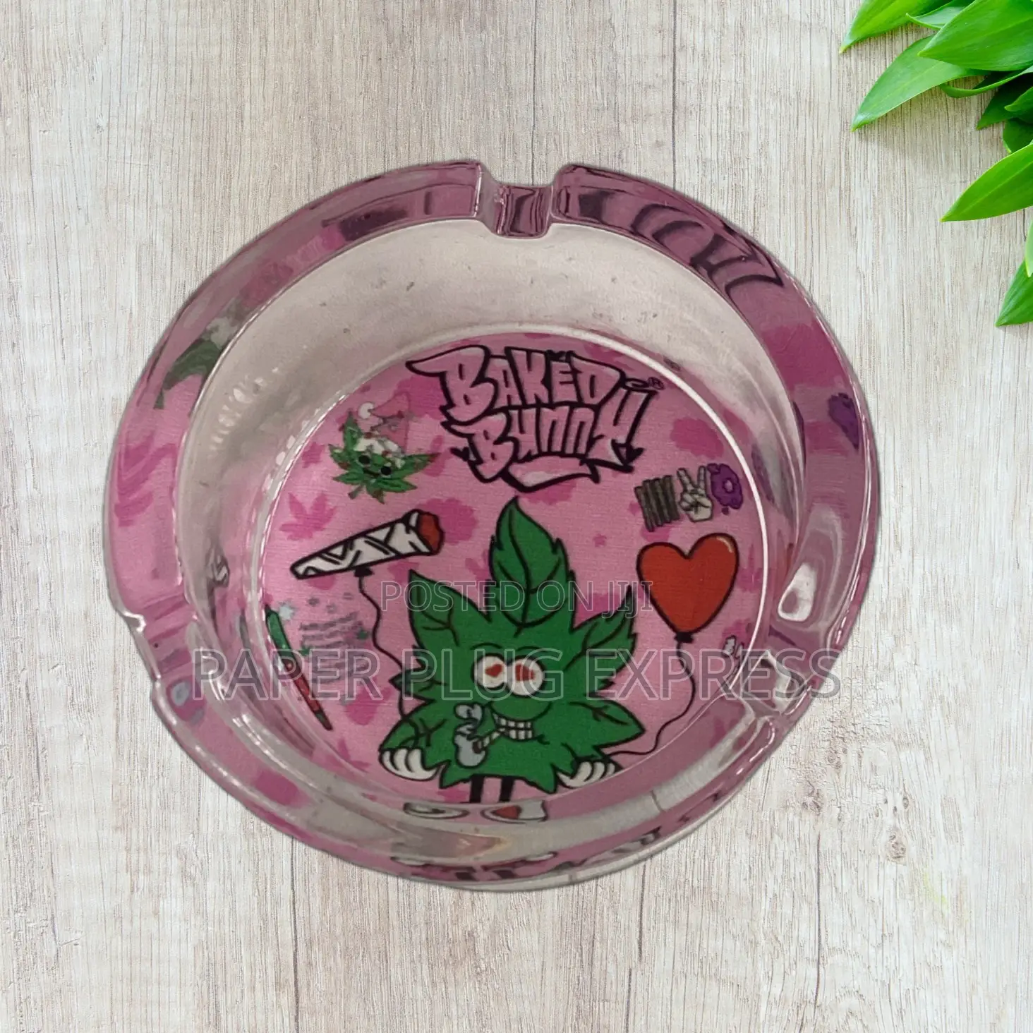 Baked Bunny Art Round Glass Ashtray 85mm
