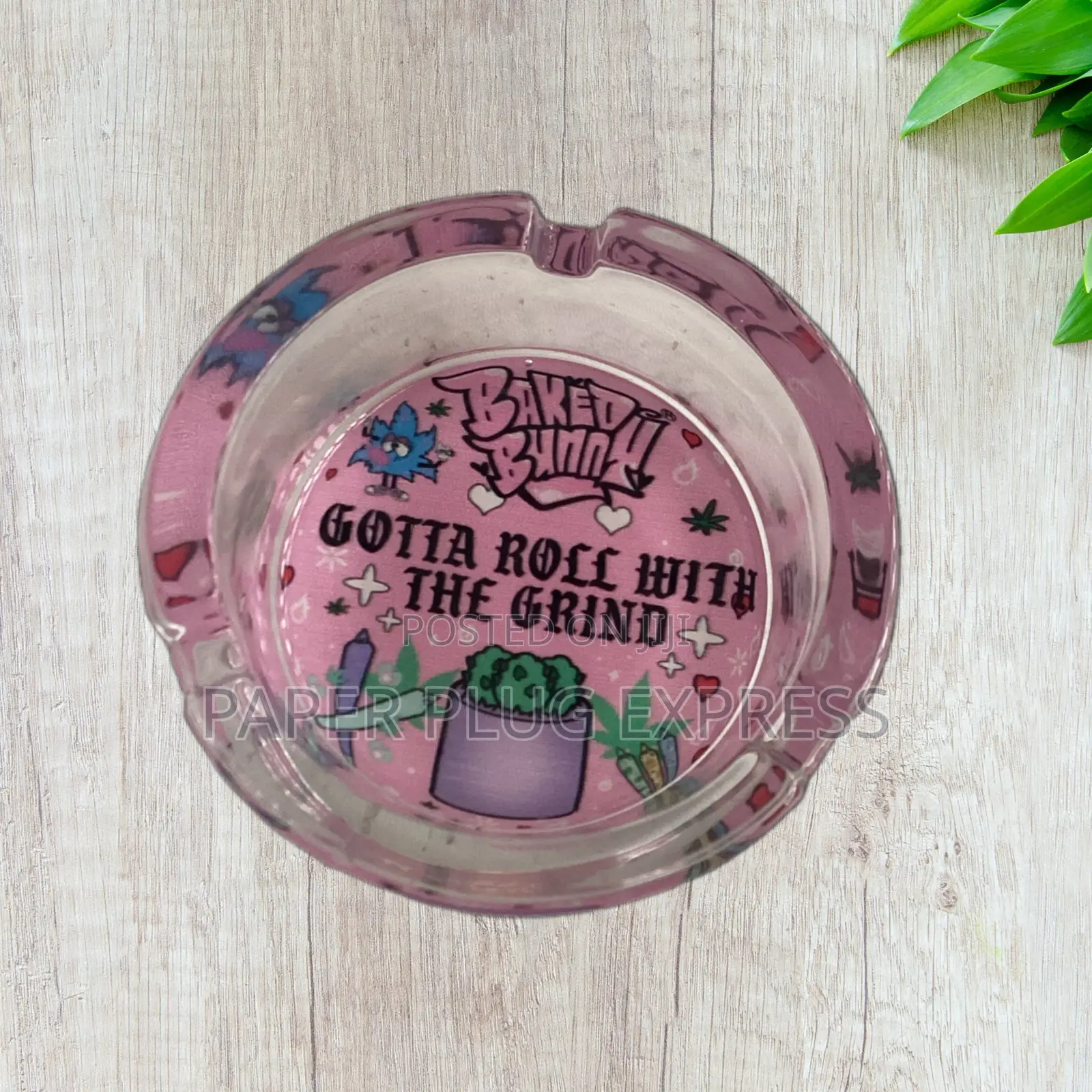 Baked Bunny Art Round Glass Ashtray 85mm
