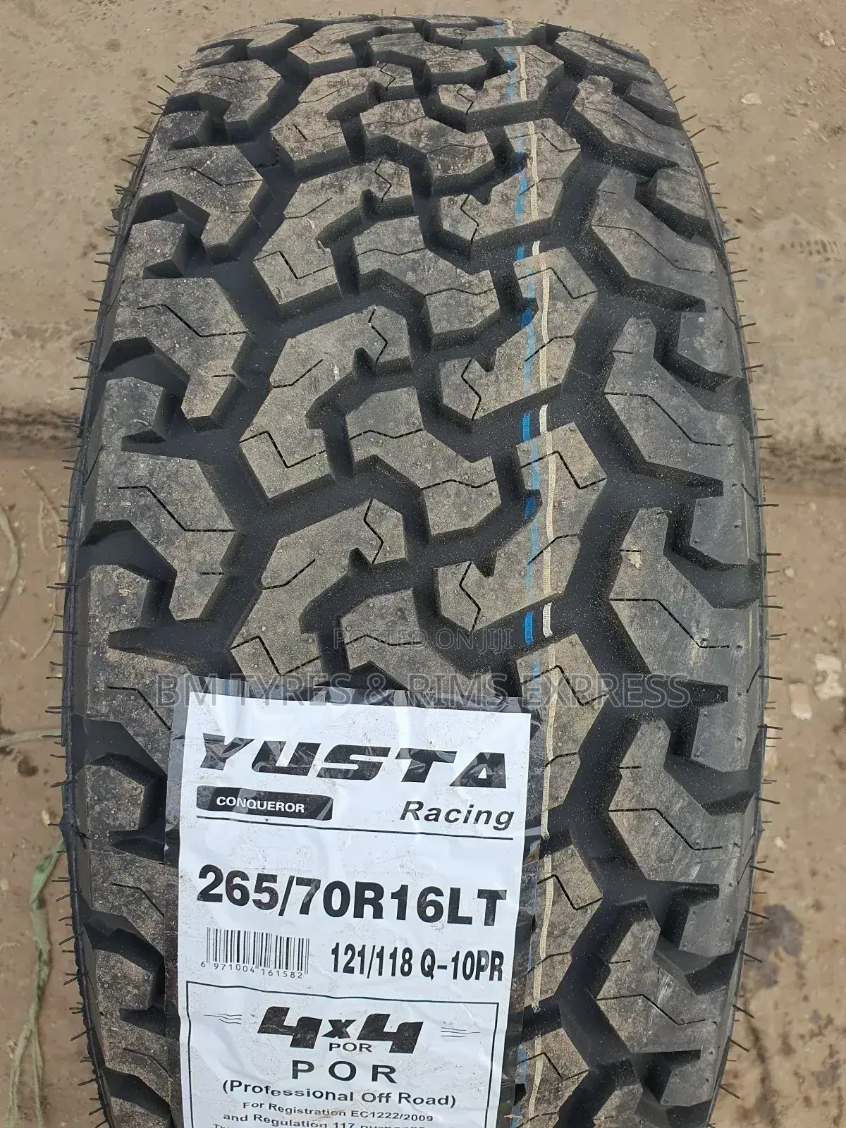 265 /70 R16 YUSTA (With White)