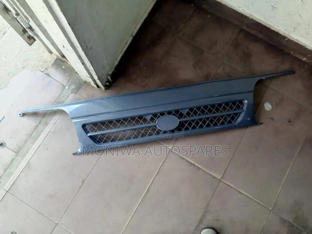 Grill Toyota Hiace 5l