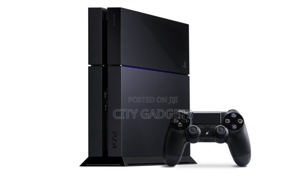 Playstation 4 500GB Gaming Console