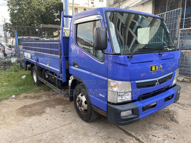 Mitsubishi Canter 6tons 2017 Blue - thumbnail 2