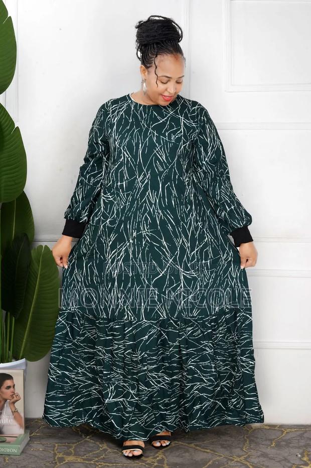 Classy Maxi Dress - thumbnail 3