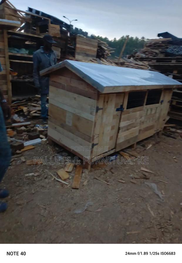 Dog House 3452 - main view