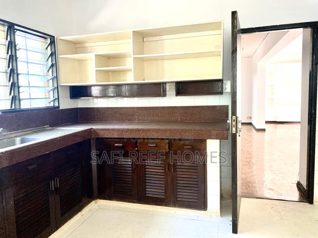 5bdrm Maisonette in Nyali for rent - thumbnail 13