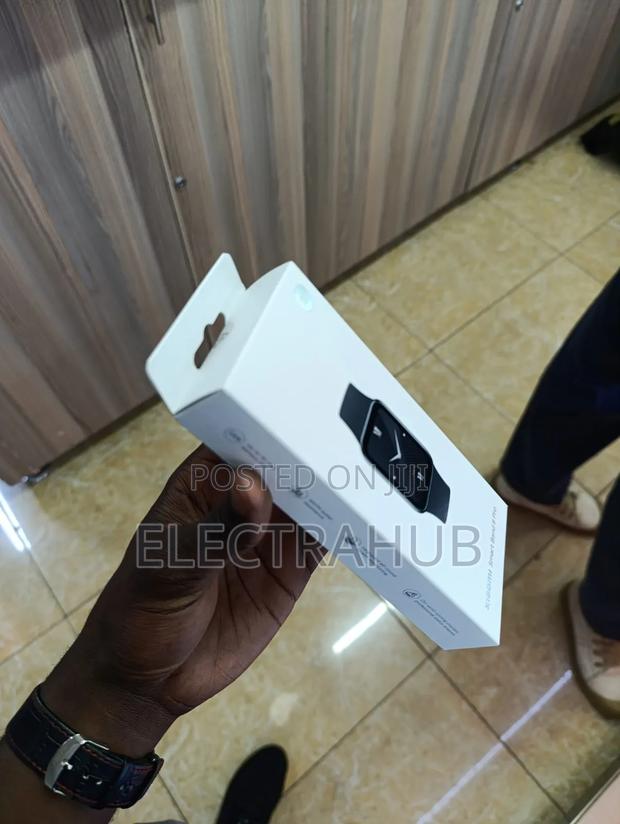 Xiaomi Smart Band 8 Pro New Sealed in a Shop - thumbnail 2