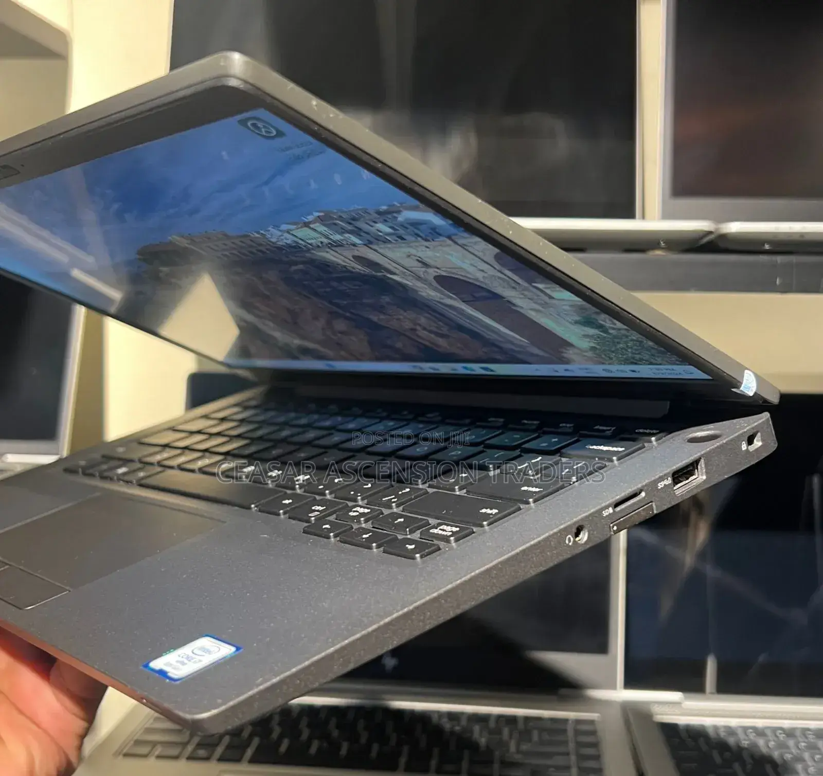 Laptop Dell Latitude 7300 8GB Intel Core I7 SSD 256GB