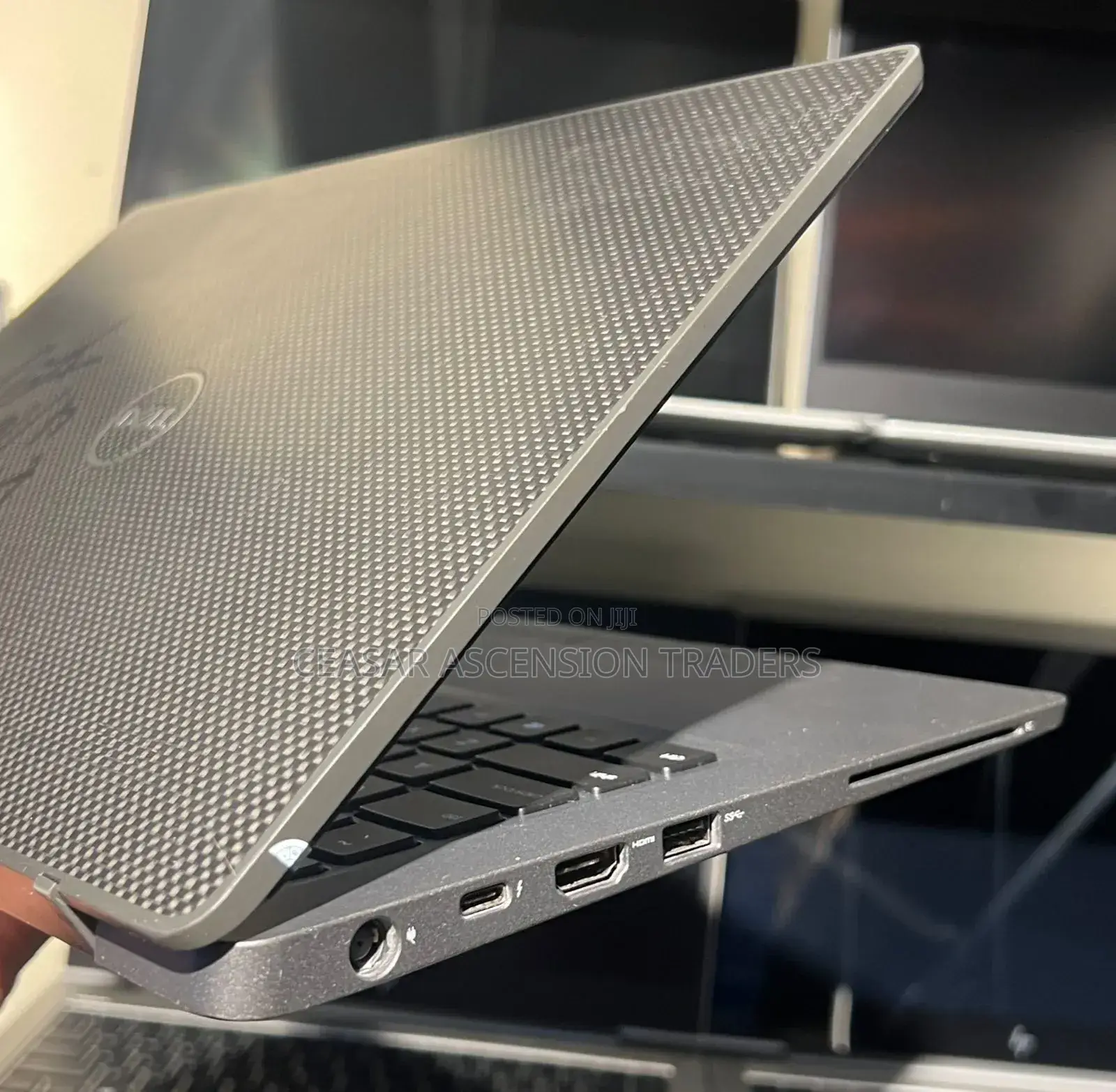 Laptop Dell Latitude 7300 8GB Intel Core I7 SSD 256GB