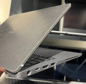 Laptop Dell Latitude 7300 8GB Intel Core I7 SSD 256GB