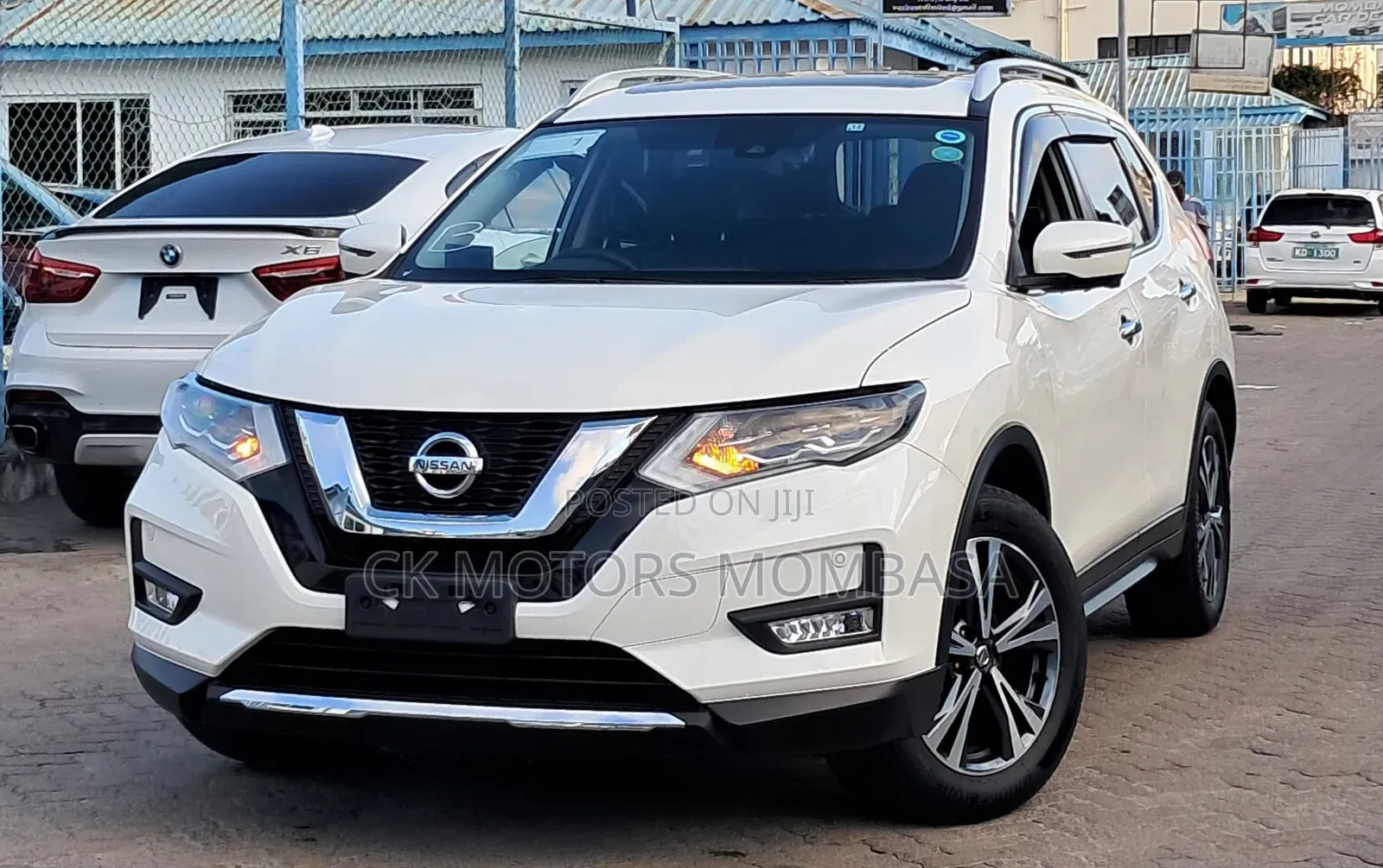 Nissan X-Trail 2017 White