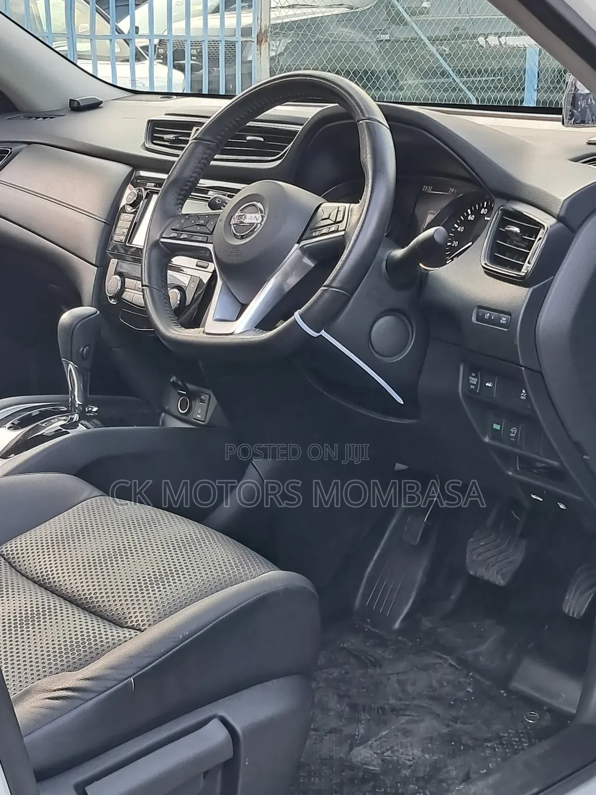 Nissan X-Trail 2017 White