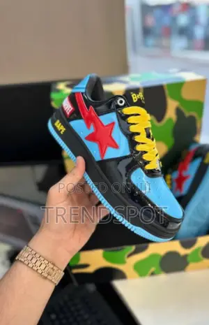 Bapestar Sneakers. Unisex