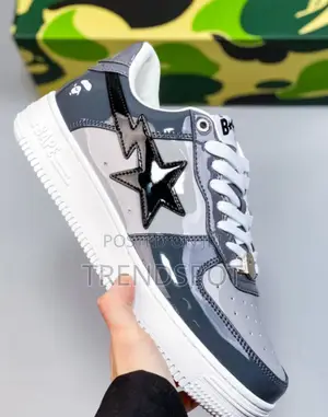 Bapestar Sneakers. Unisex