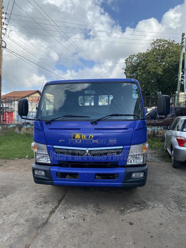 Mitsubishi Canter 6tons 2017 Blue