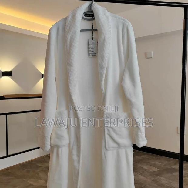 Waffle Collar White Bathrobe - main view