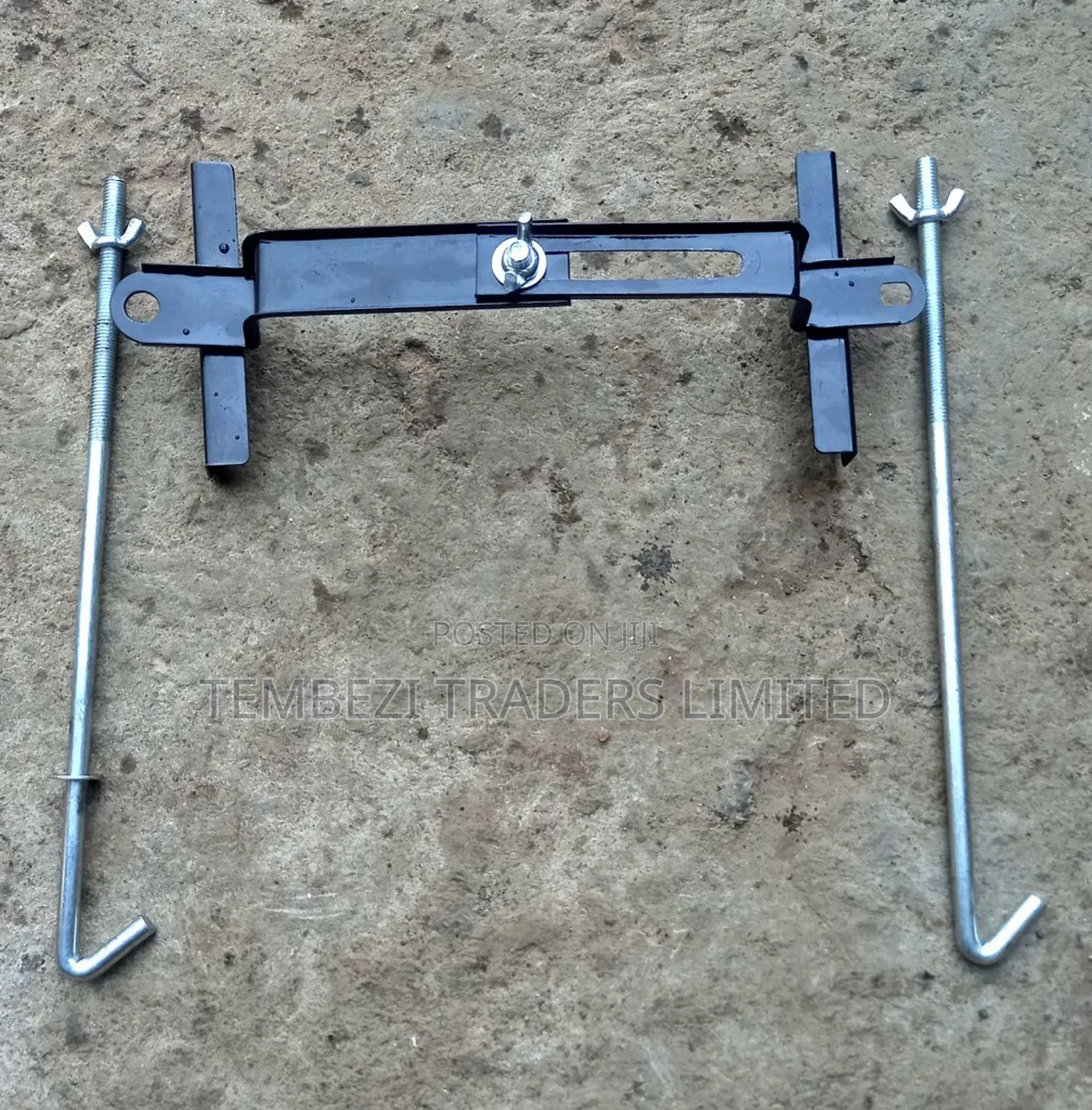 Battery Holder/Universal Adjustable Battery Clamp Holder