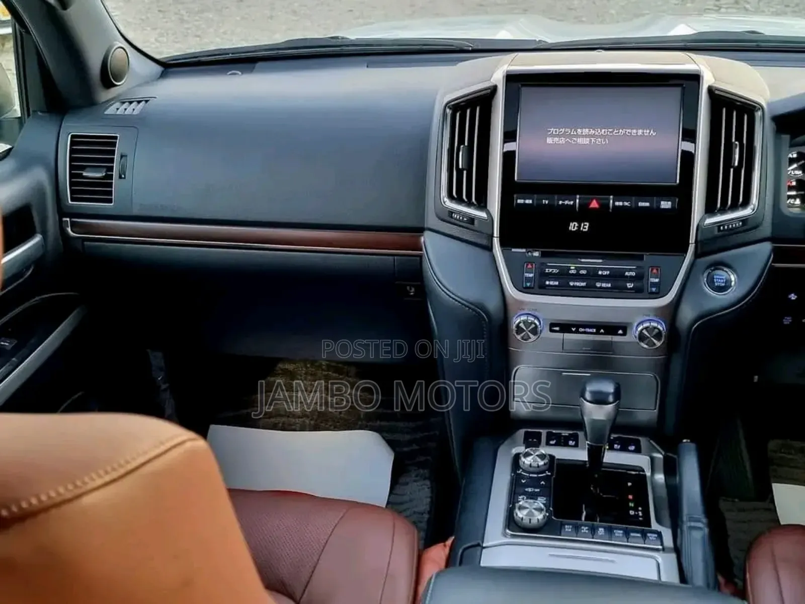 Toyota Land Cruiser 4.6 V8 ZX 2018 White