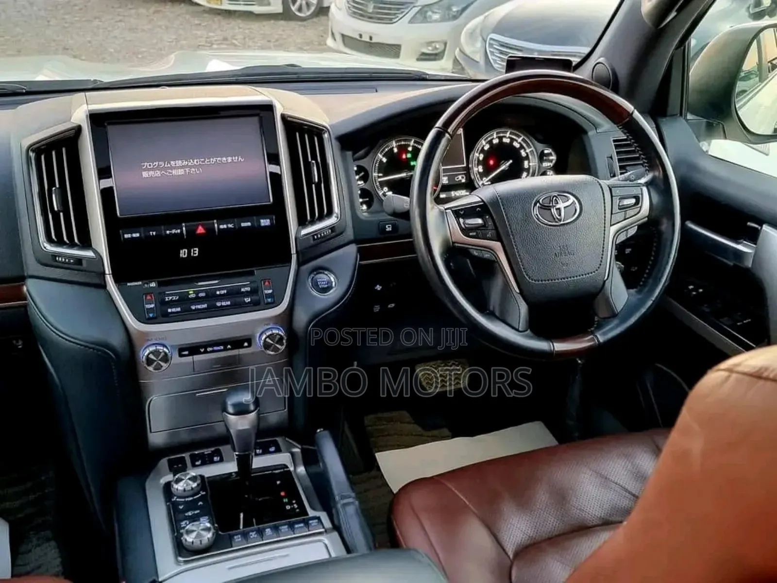 Toyota Land Cruiser 4.6 V8 ZX 2018 White
