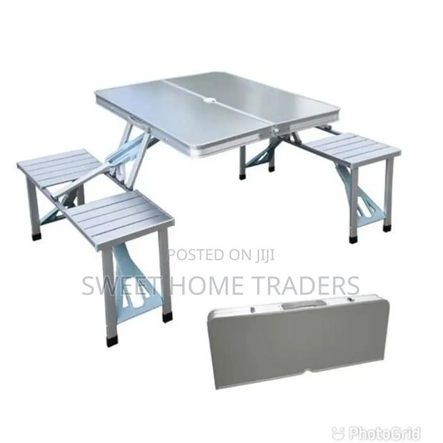 Foldable Camping Tablewith Chairs