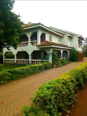 5bdrm Maisonette in Thome for sale