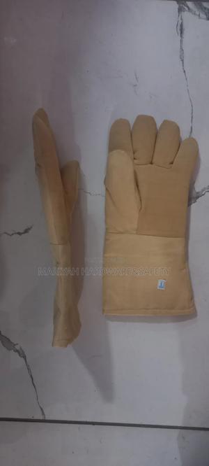 Heat Resistant Gloves 500°C - thumbnail 2