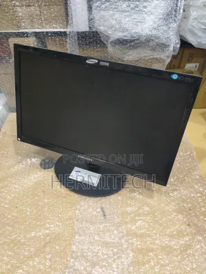 Dell 19 Inches Stretch Monitor