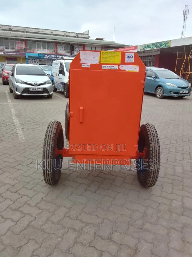 Iso Brand Concrete Mixer - thumbnail 2