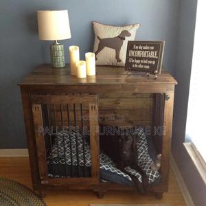 Luxury Dog House - thumbnail 2