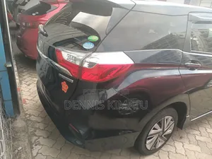 Honda Fit Shuttle 2018 Purple