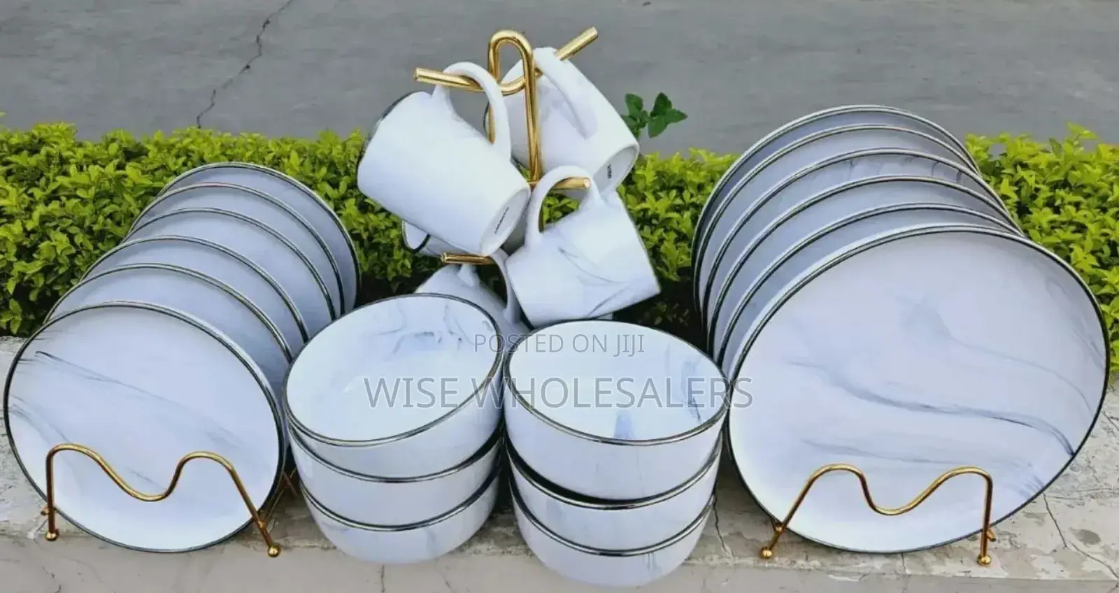 *24pc New Marble Finish Ceramic Dinner Set*
••....° ••°
