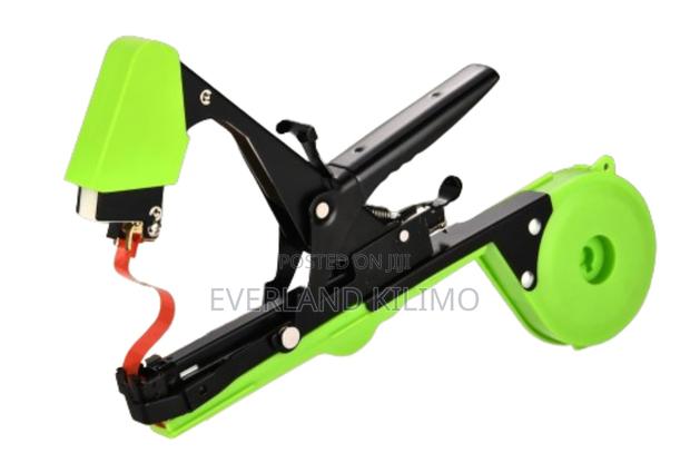 Plant Trellising Tapener Tool - main view