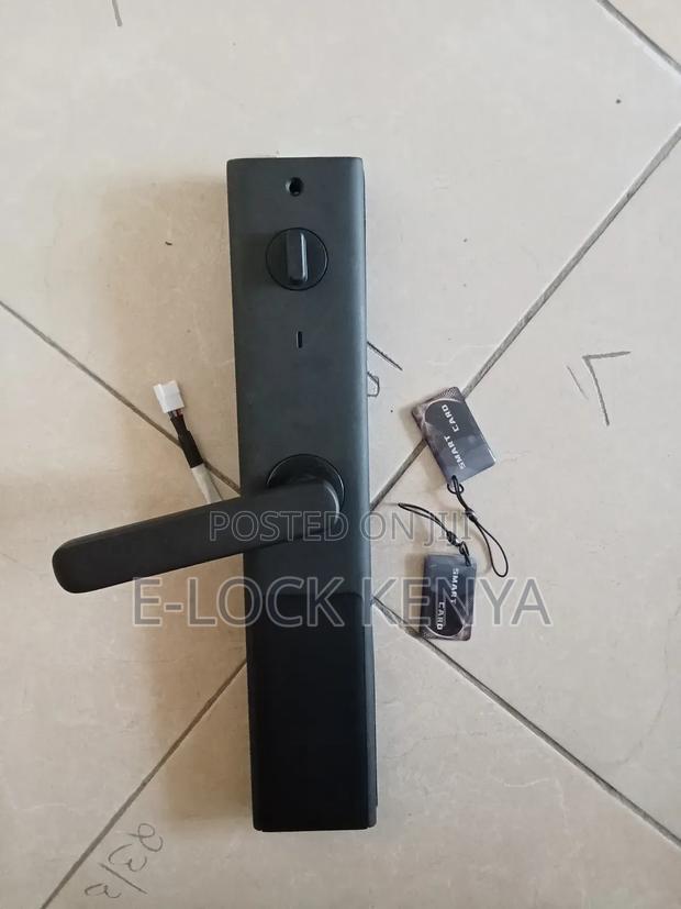 Smart Hotel Door Lock