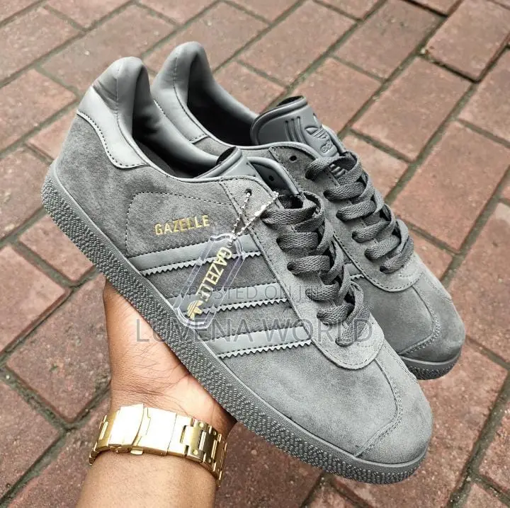 Gazelle Casuals