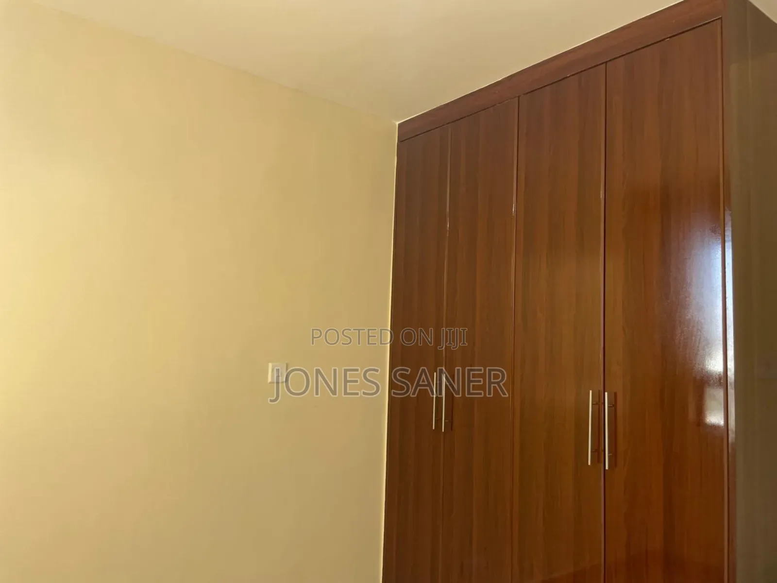 Furnished 3bdrm Apartment in Greatwall Estate for sale