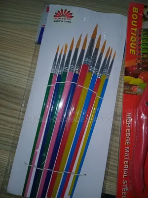 Artist Brush