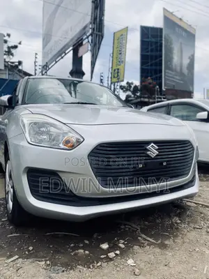 Suzuki Swift 2018 Silver
