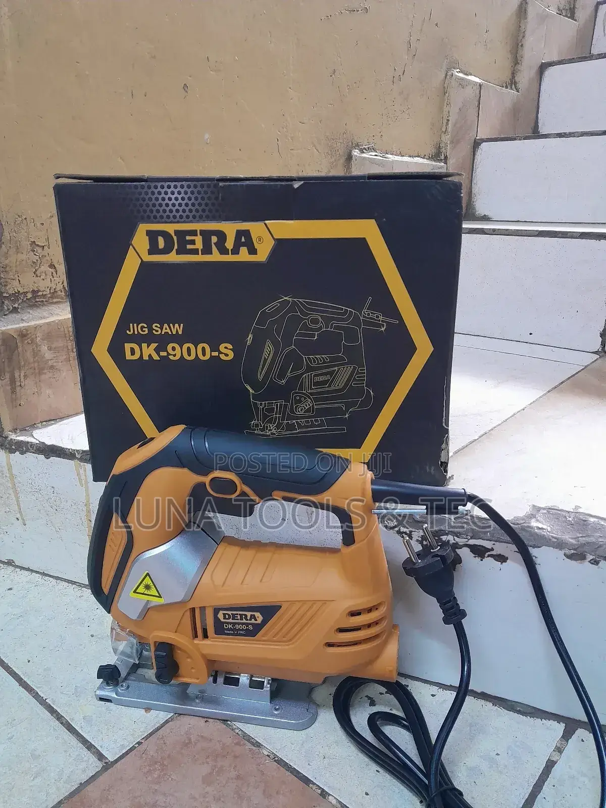 Electric Use Jig Saw and Blades,900W.