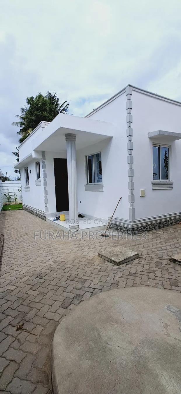 3bdrm Bungalow in Mtwapa for sale - thumbnail 3