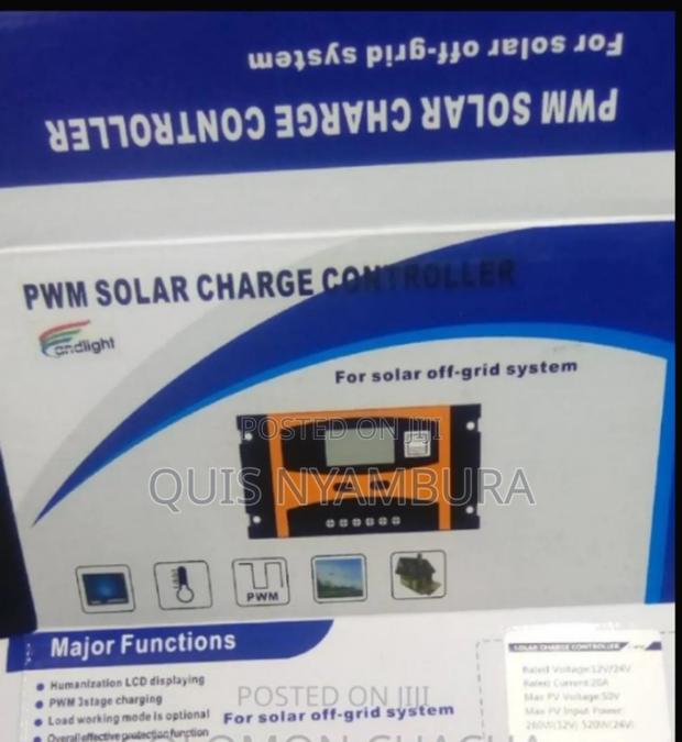 Solar Charge Controller 20A - main view