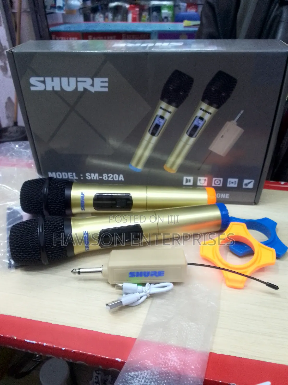 Shure SM-820A Wireless Microphone