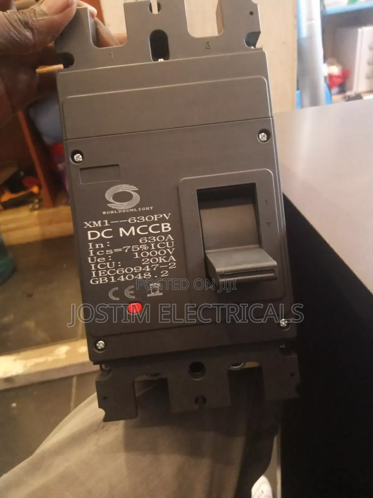 Solar System Circuit Breaker McCb 2pole 630A