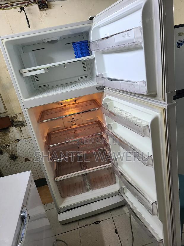 Large Double Door Fridge 500litres - thumbnail 6