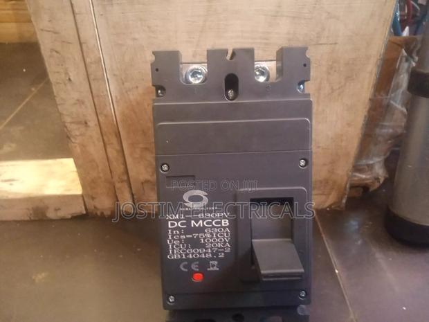 Large Solar Power Circuit Breaker McCb 2pole 630A - main view