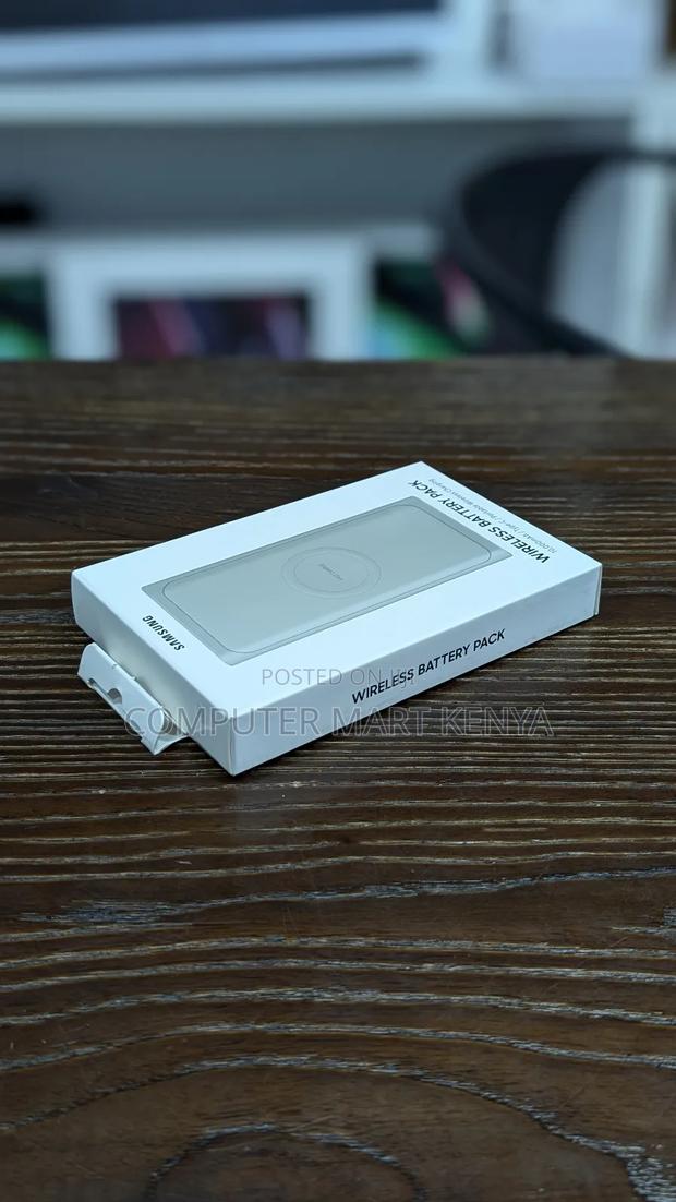 Samsung 10000mah Wireless Battery Pack - thumbnail 4