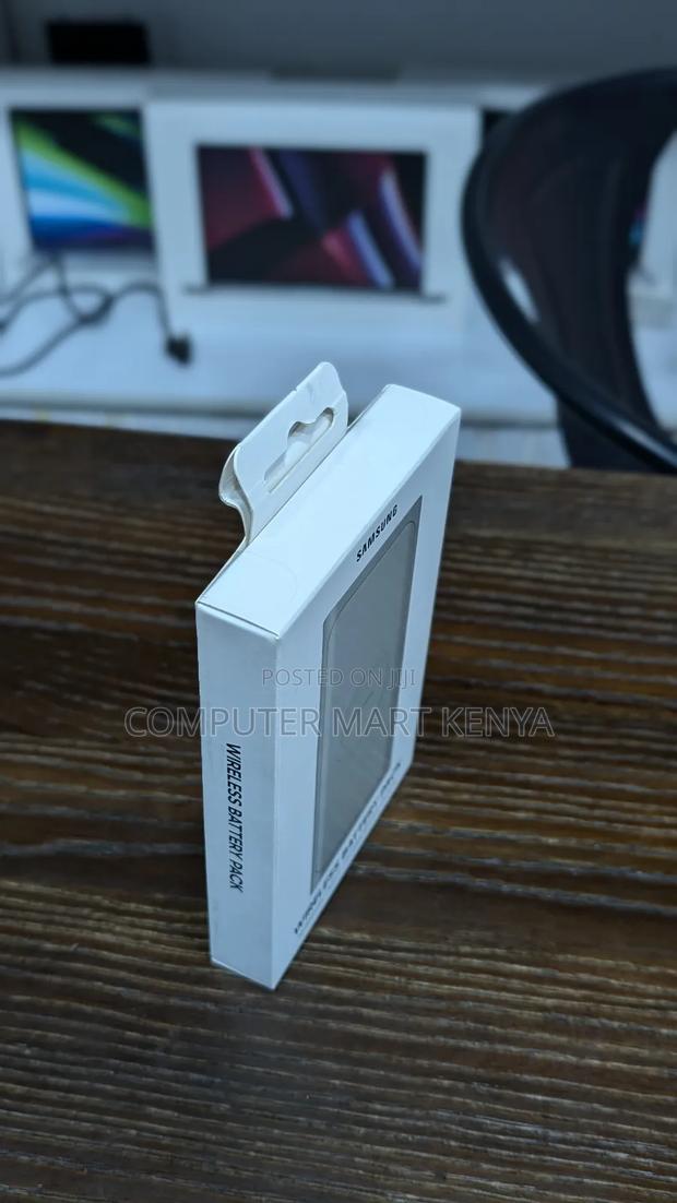 Samsung 10000mah Wireless Battery Pack - thumbnail 5
