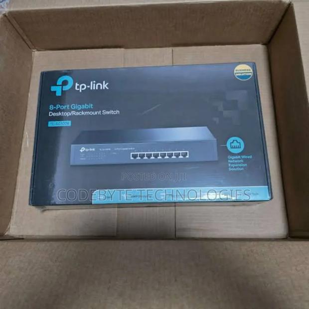Tp-Link TL-SG1008MP 8-Port Gigabit Desktop/Rackmount Switch