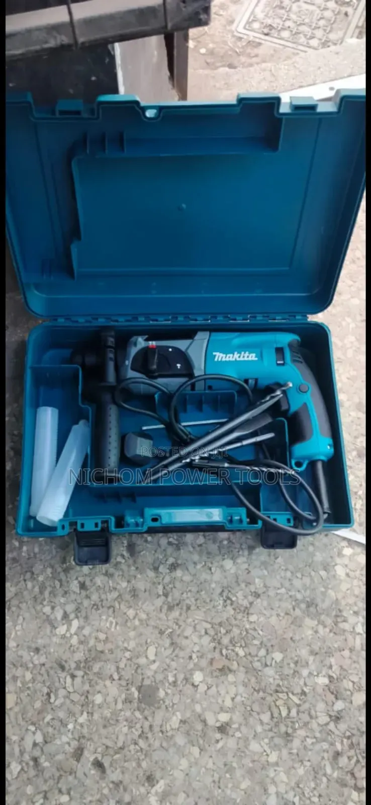 Powerful Makita Rotary Hammer Drill 800watts